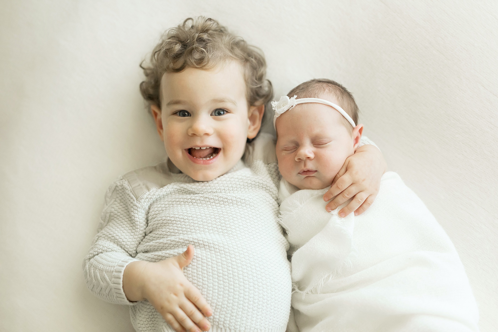 sibling newborn photography in houston