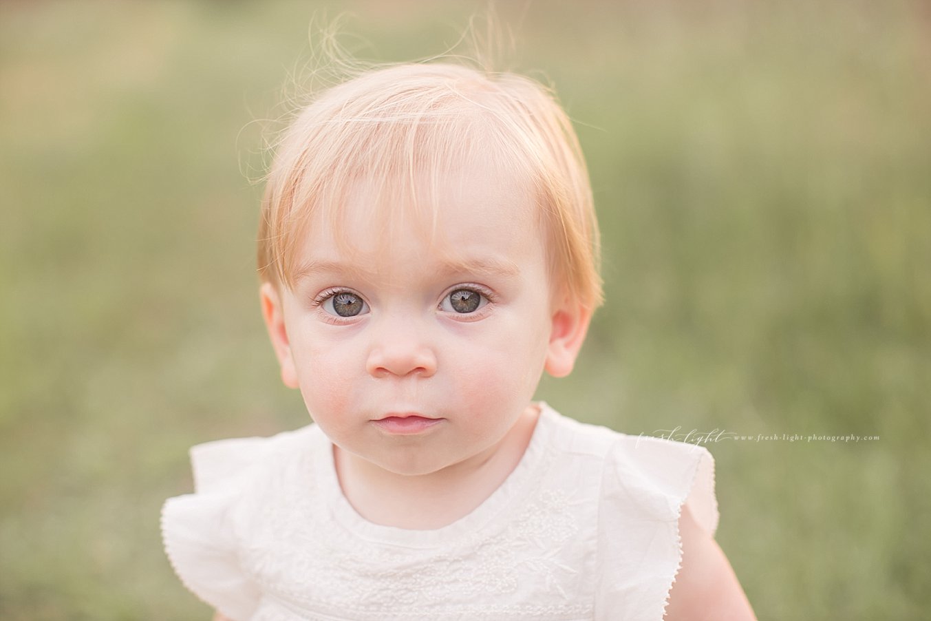 baby-face-outdoor-portrait-houston