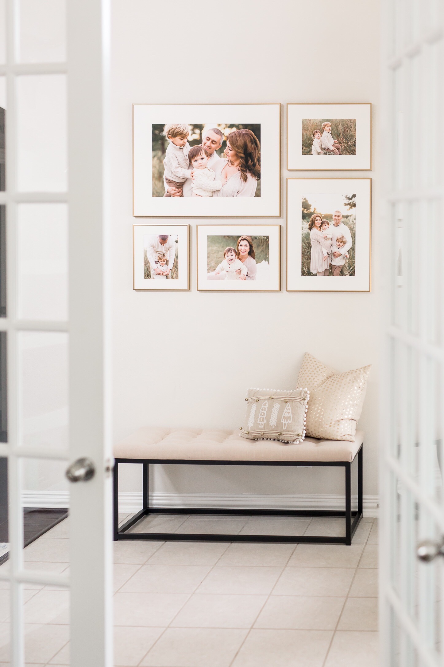 Entry way gallery wall design for family photos