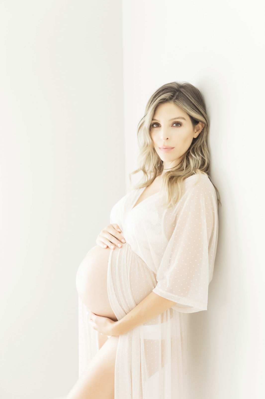 Maternity Boudoir Portraits To Remember Your Pregnancy Fresh Light Photography 