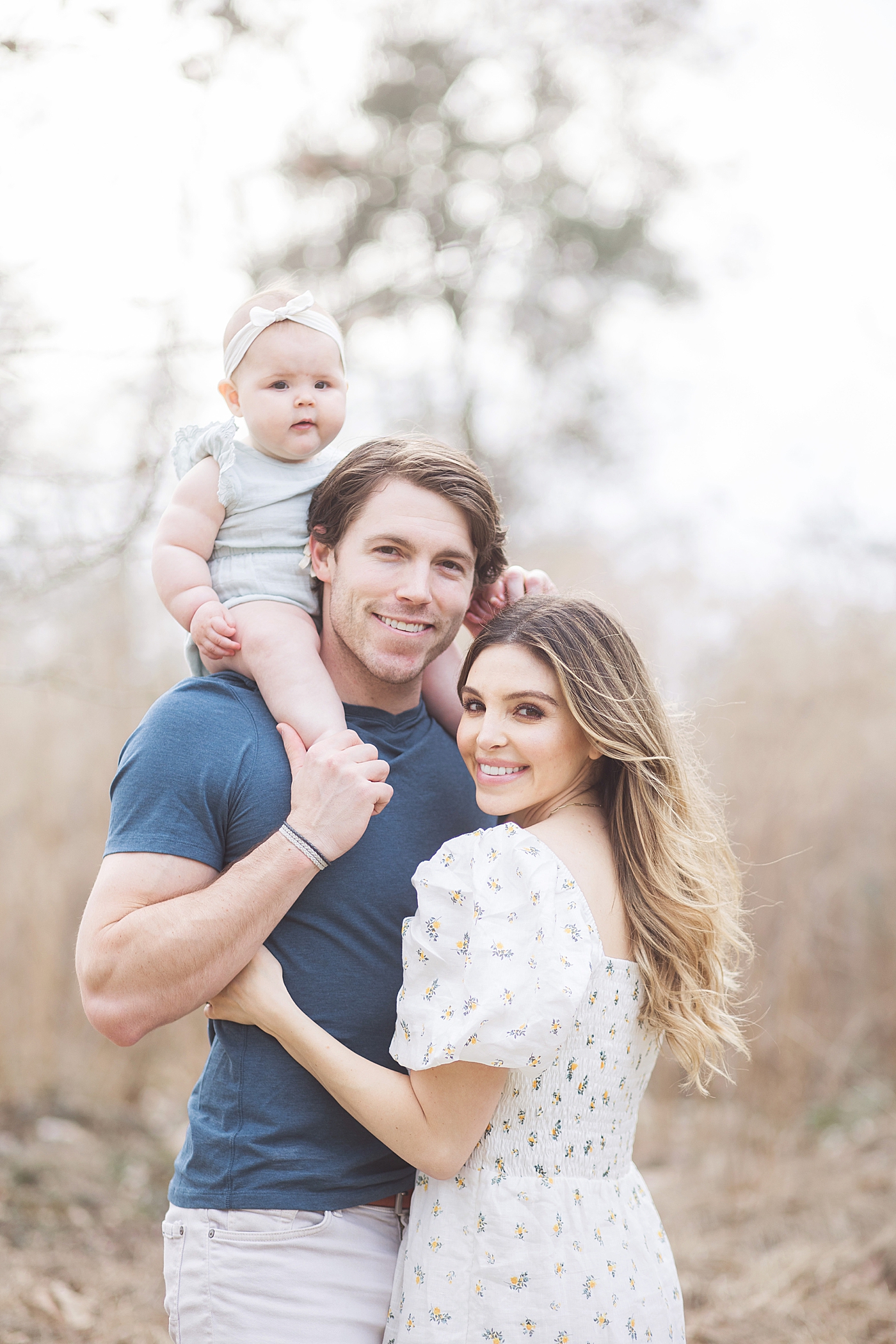 Outdoor family session with six month old baby girl. Photo by Fresh Light Photography