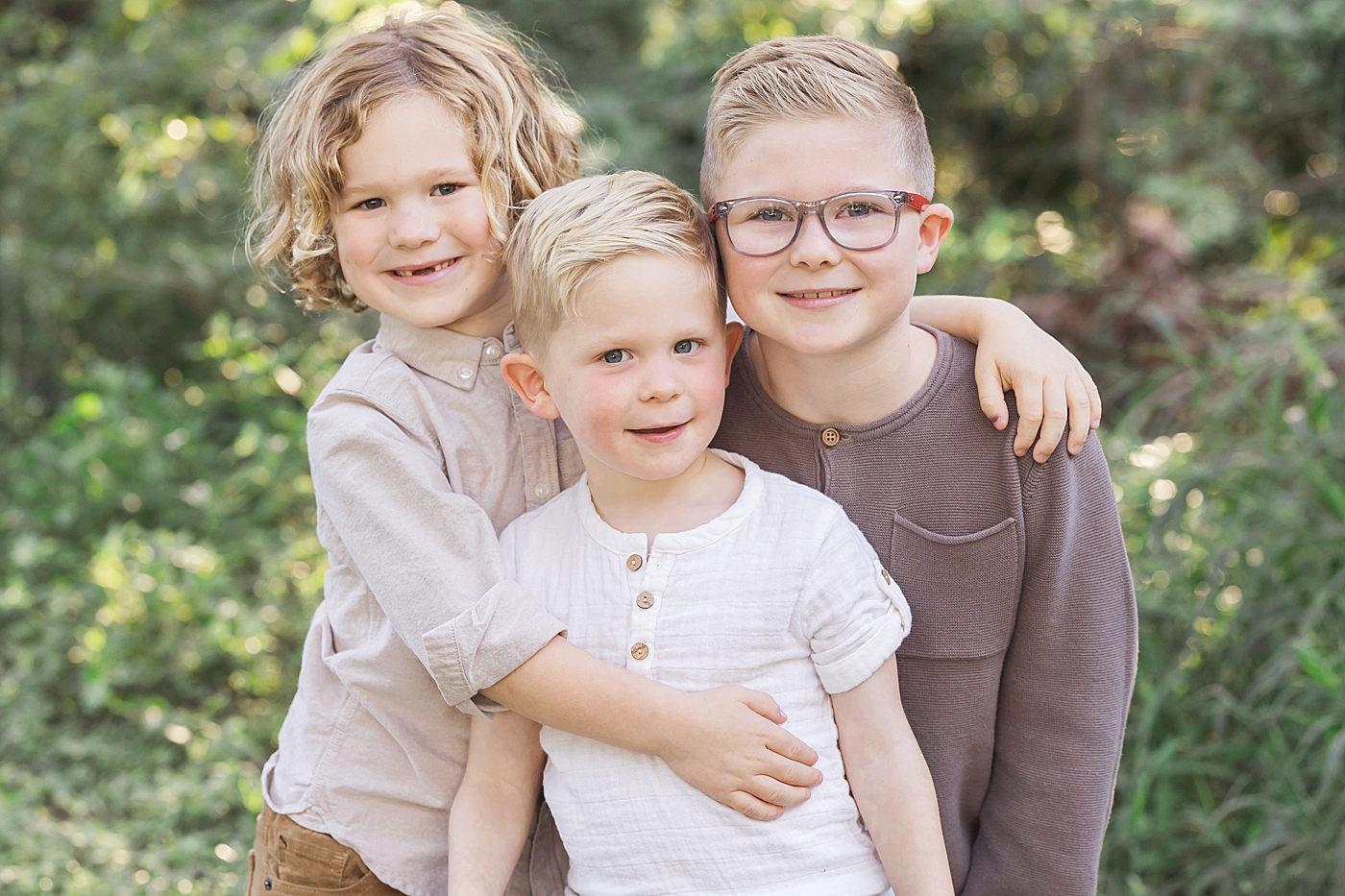 Sibling photo of three brothers. Photo by Fresh Light Photography