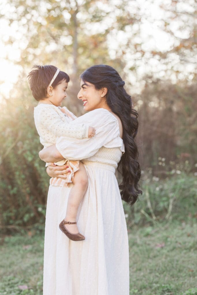 Maternity Photographer in Houston, TX